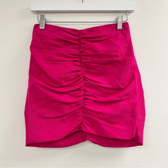 NWT The Sei Fuchsia Pink Ruched Mini Skirt Sz 2 - Picture 1 of 5